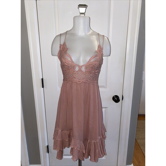 FP ONE‎ FREE PEOPLE Adella Slip Dress Rose Lace Embroidered Babydoll Size XS - Picture 2 of 16
